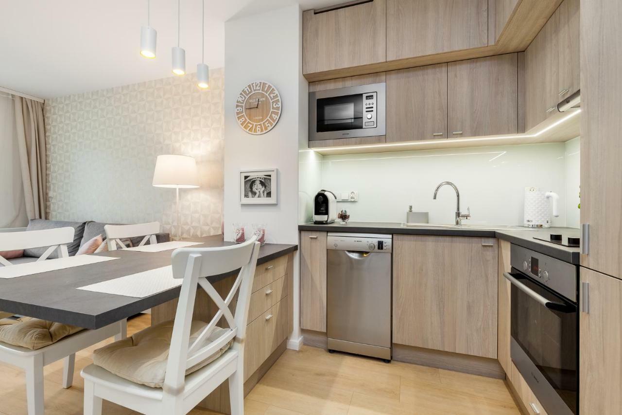 Apartamenty Black&White - Apartament Batory Five Gdynia Kültér fotó